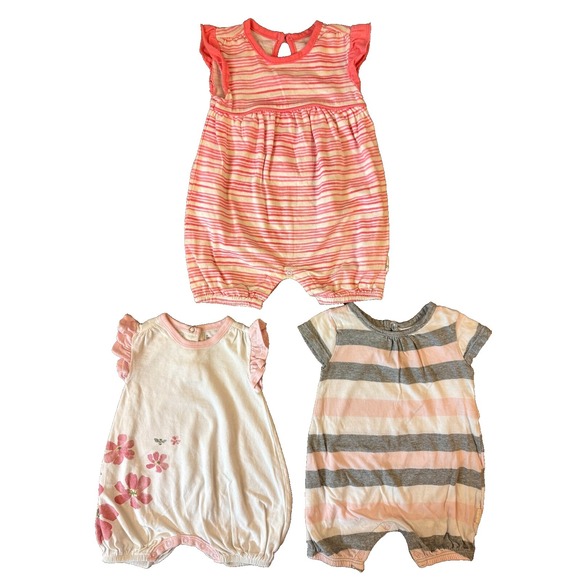 Burt's Bees Other - Burt's Burts Bees Organic Cotton Baby Girl 0/3 Months Clothes Lot Rompers Outfit